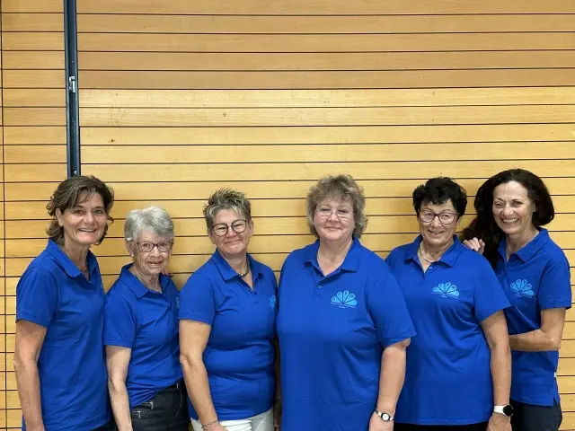 Buss und Bettag Gottesdienst - (A. Giger) Traditionell wird der Eidg. Dank-, Buss- und Bettag in Möhlin in einem ökumenischen Gottesdienst gefeiert. Die drei Geistlichen, Pfarrer Christian Edringer, Diakon Markus Wentink und Pfarrerin Nadja Huser bereiteten die Feier zusammen mit vielen freiwilligen Helfern vor. Erstmals fand die Feier nicht in der Steinlihalle, sondern in der Mehrzweckhalle Fuchsrain statt.